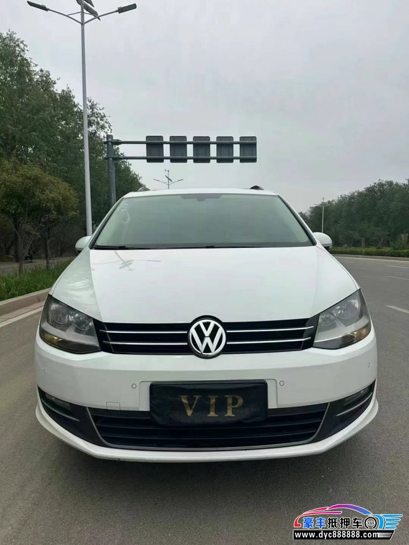 17年大众夏朗轿车抵押车出售