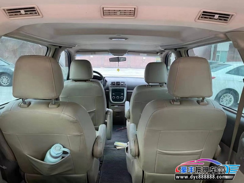 15年别克GL8轿车抵押车出售