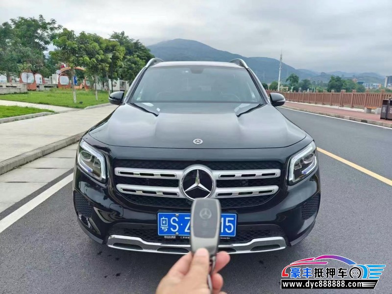 23年奔驰GLB轿车抵押车出售