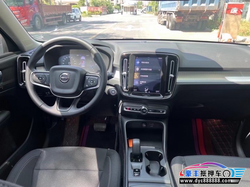 21年沃尔沃XC40轿车抵押车出售