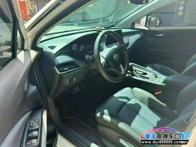 23年别克微蓝轿车抵押车出售