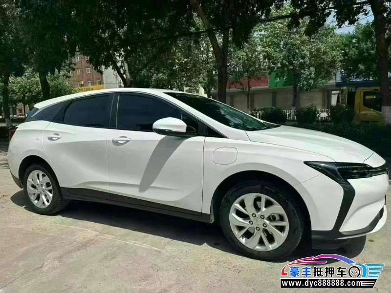 23年别克微蓝轿车抵押车出售