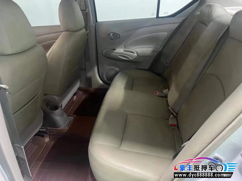 16年日产阳光轿车抵押车出售