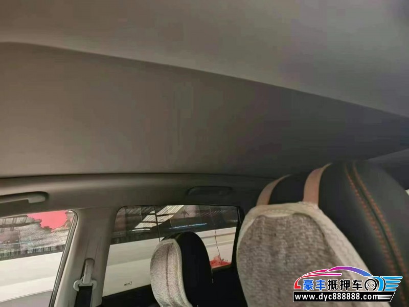 22年东风风神AX7轿车抵押车出售