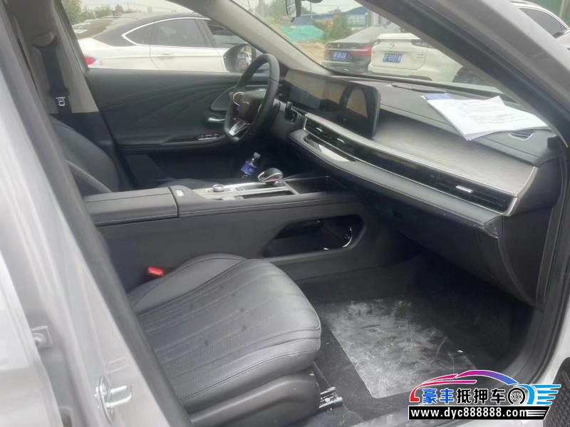 24年奇瑞风云轿车抵押车出售