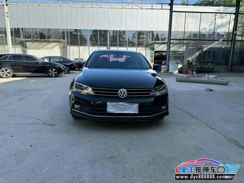 17年大众速腾轿车抵押车出售