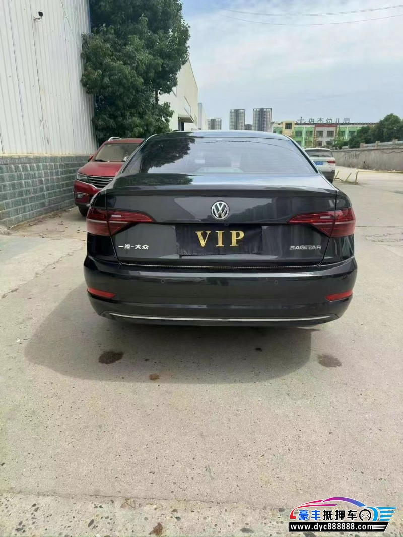 20年大众速腾轿车抵押车出售