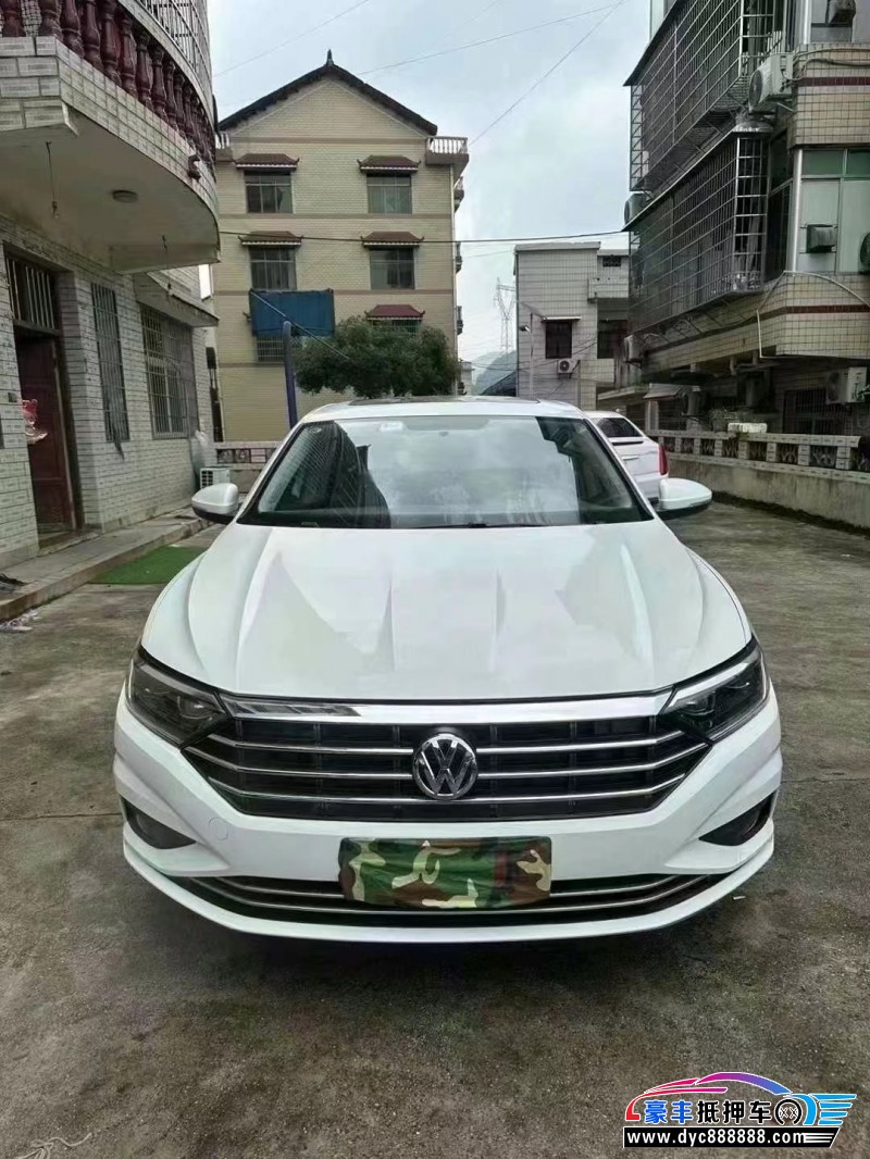 22年大众速腾轿车抵押车出售