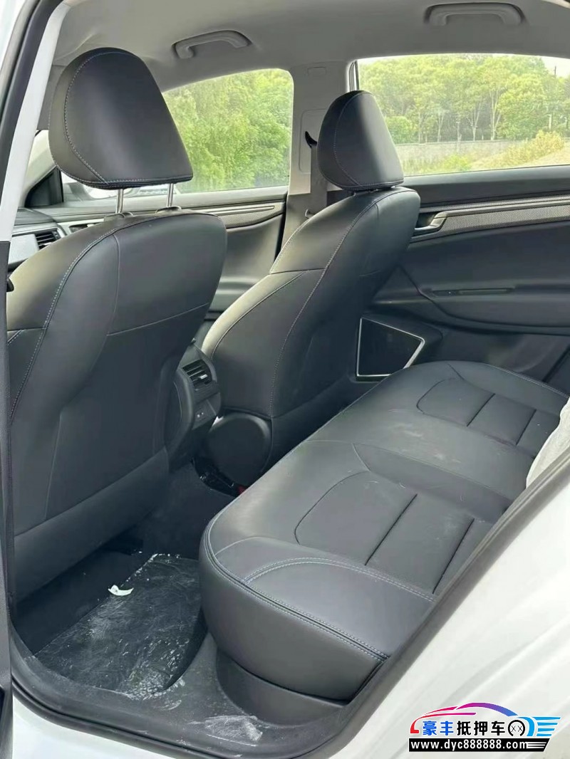 24年吉利帝豪EV轿车抵押车出售