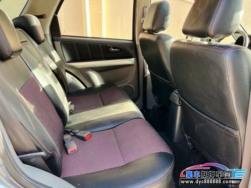 12年铃木天语 SX4轿车抵押车出售