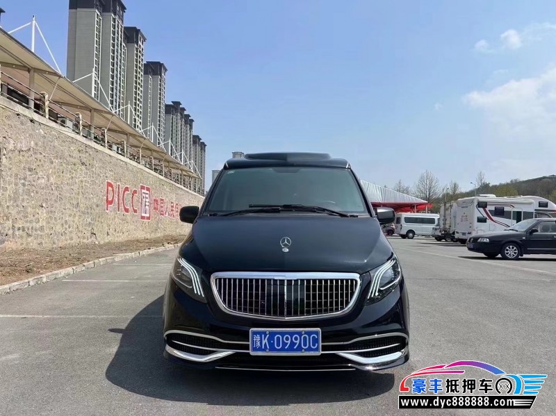 14年奔驰威霆轿车抵押车出售