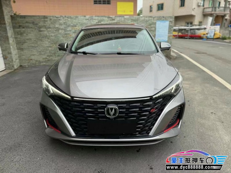 23年长安逸动轿车抵押车出售