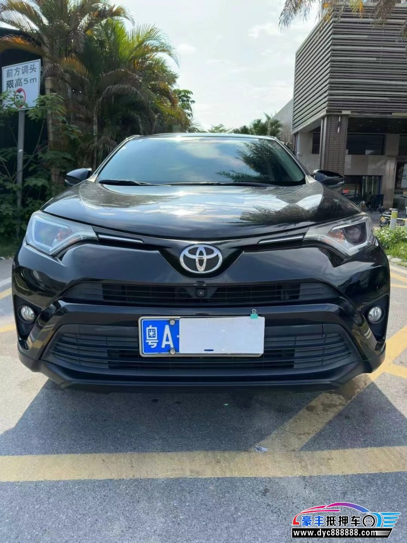 18年丰田RAV4荣放轿车抵押车出售