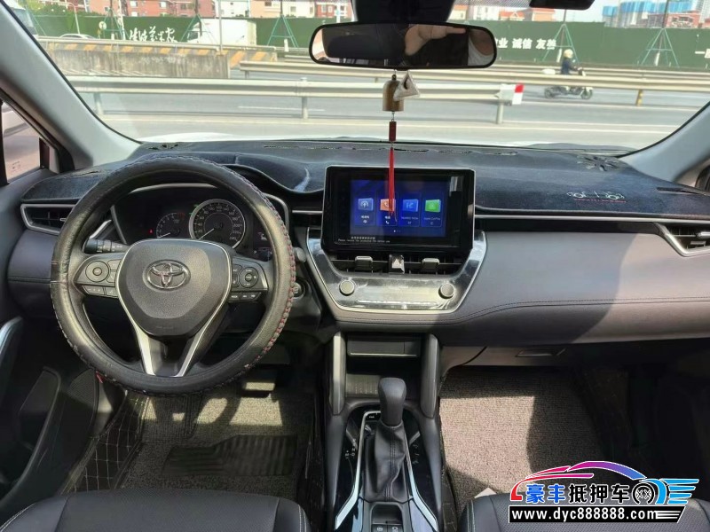 22年丰田锋兰达轿车抵押车出售