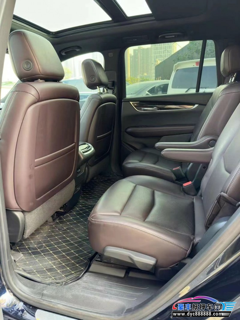 21年凯迪拉克xt6轿车抵押车出售