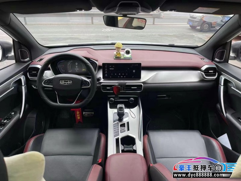 20年吉利缤越轿车抵押车出售