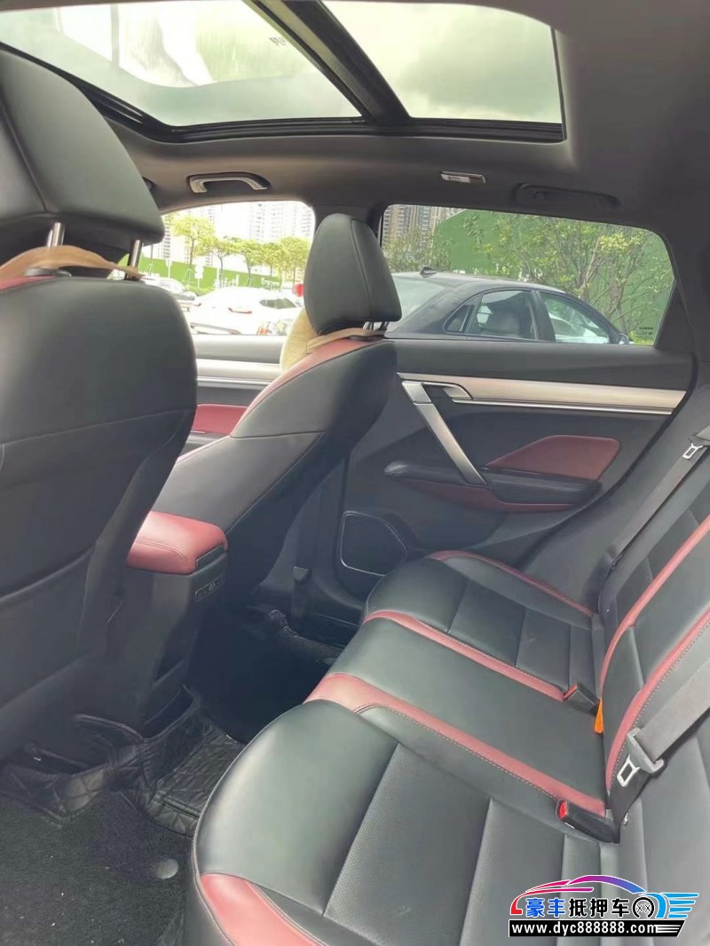 20年吉利缤越轿车抵押车出售