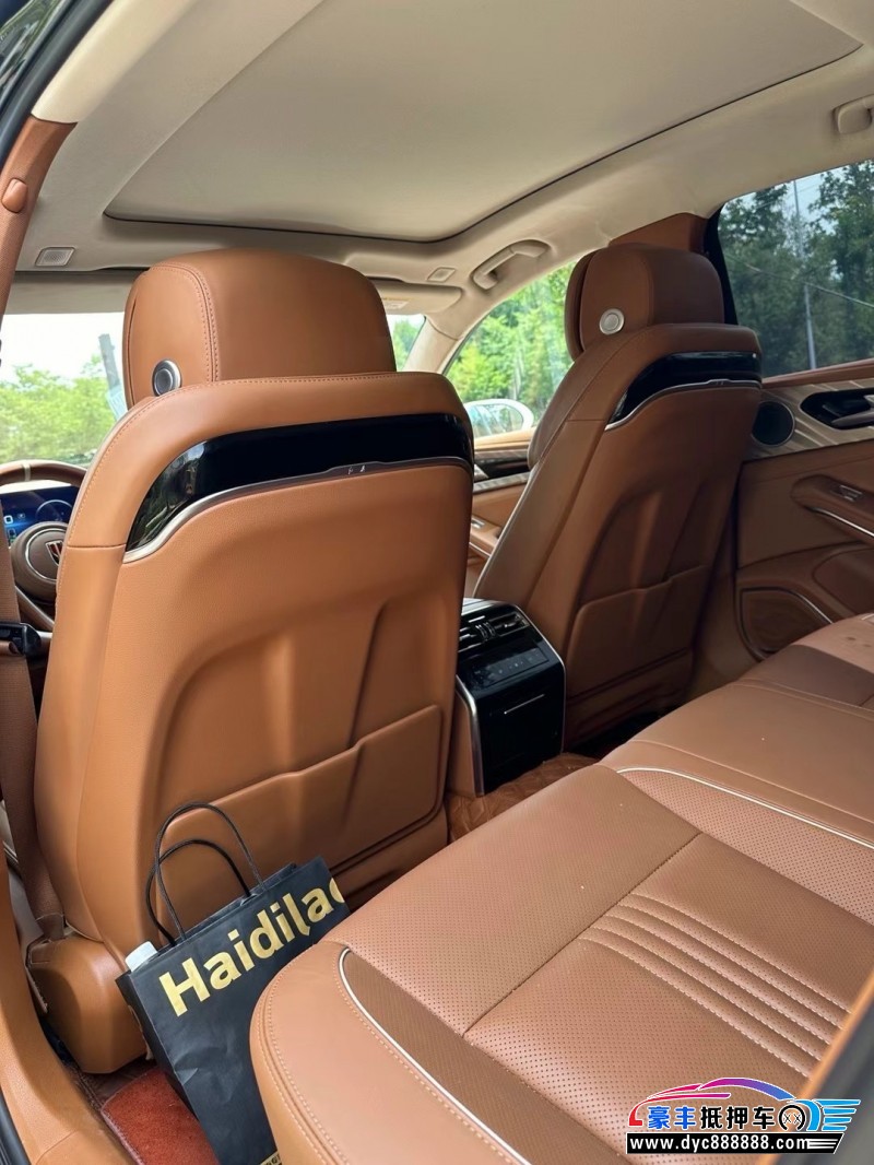 21年红旗H9轿车抵押车出售