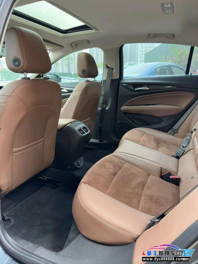 22年别克君威轿车抵押车出售