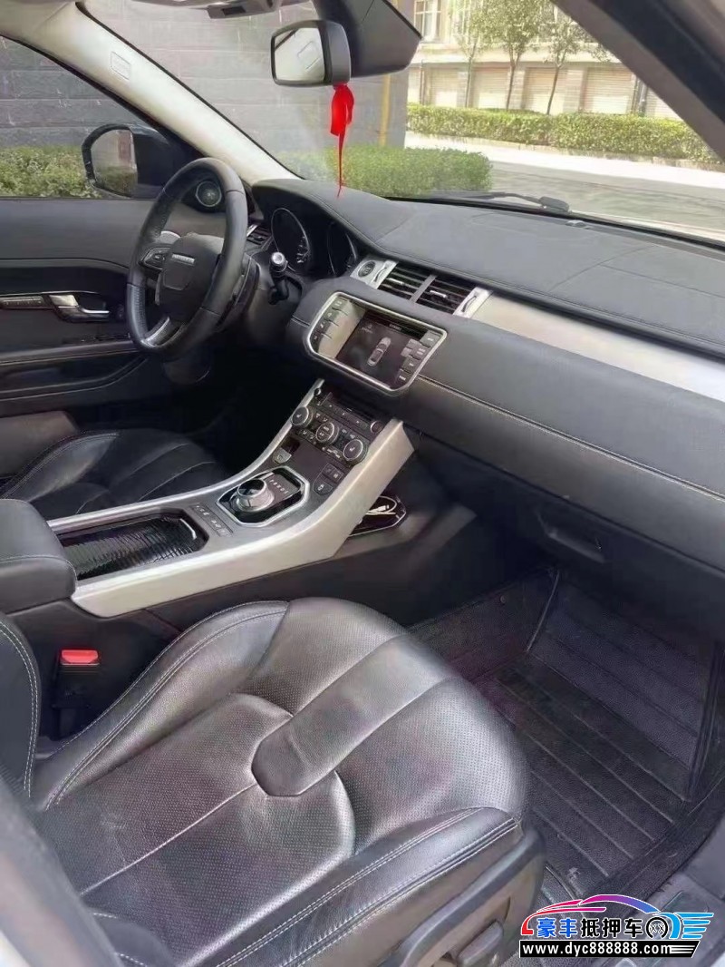 14年路虎揽胜极光轿车抵押车出售