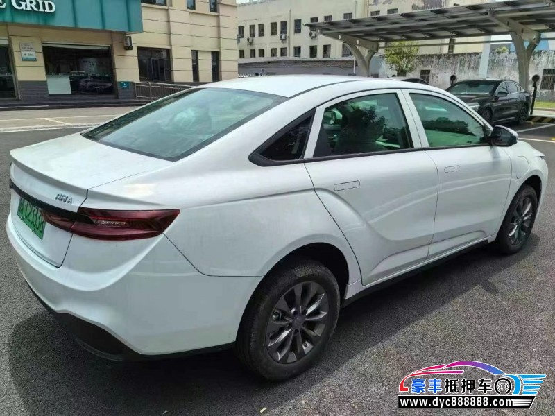 24年吉利几何轿车抵押车出售