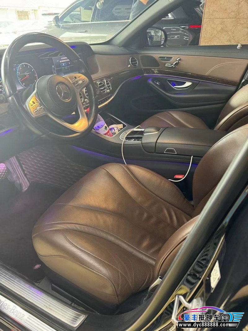 19年奔驰S轿车抵押车出售