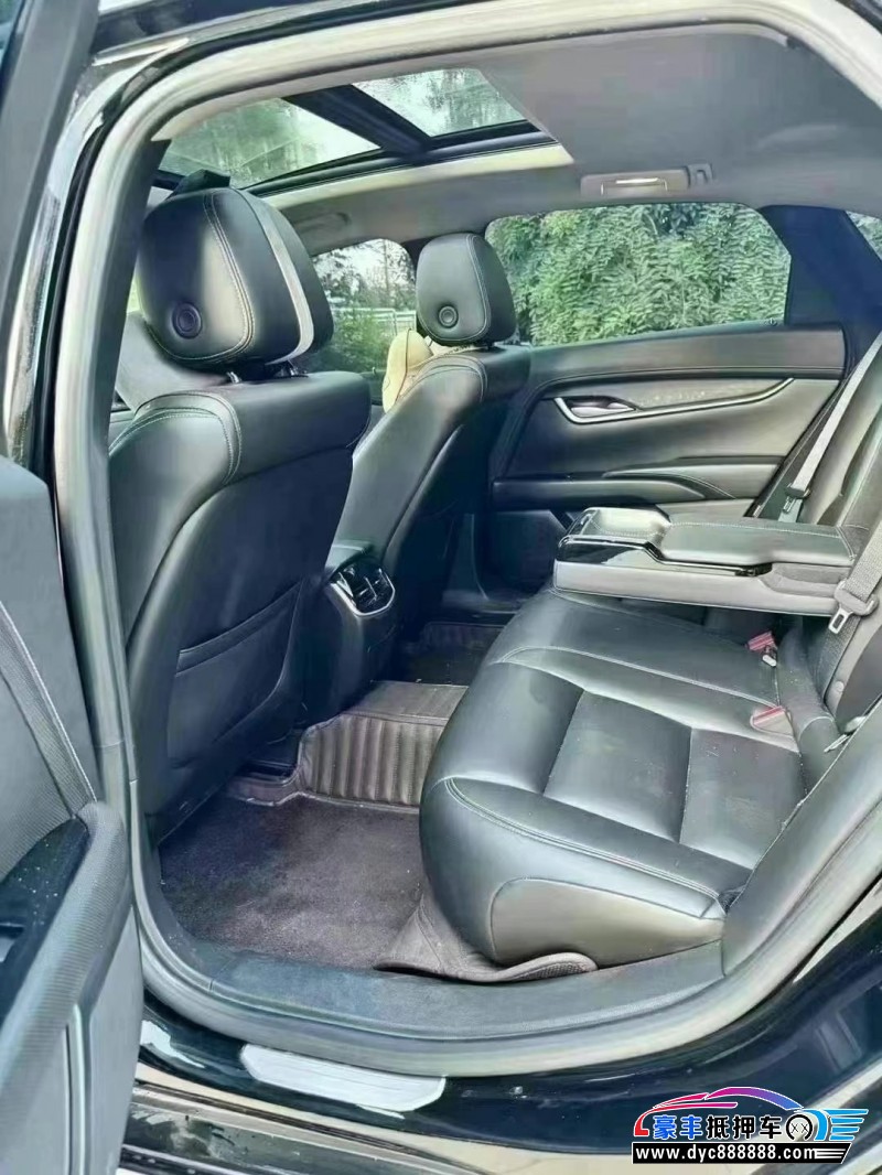 18年凯迪拉克XT5轿车抵押车出售