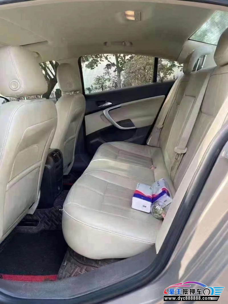 15年别克君威轿车抵押车出售