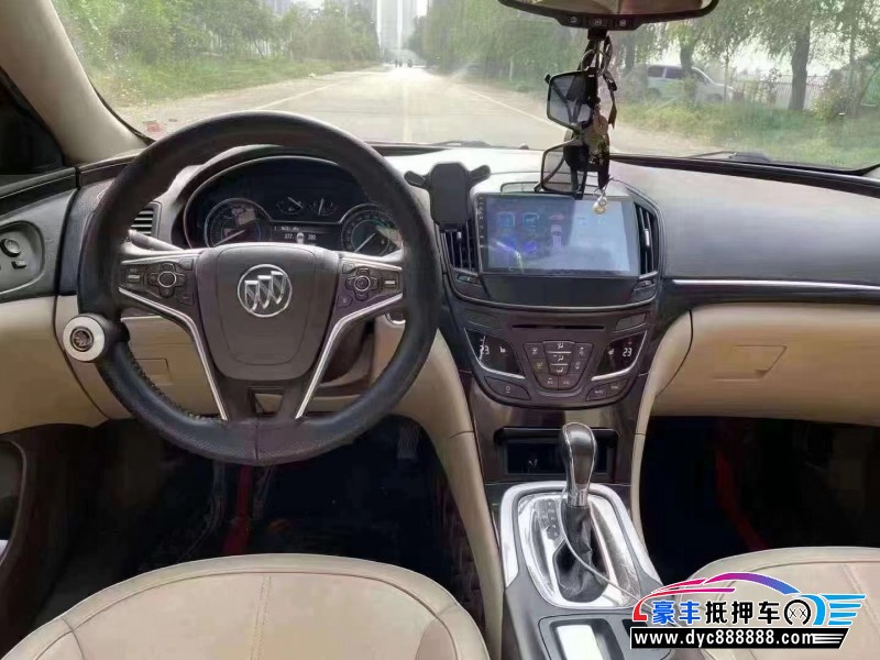 15年别克君威轿车抵押车出售