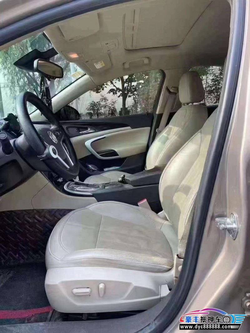 15年别克君威轿车抵押车出售