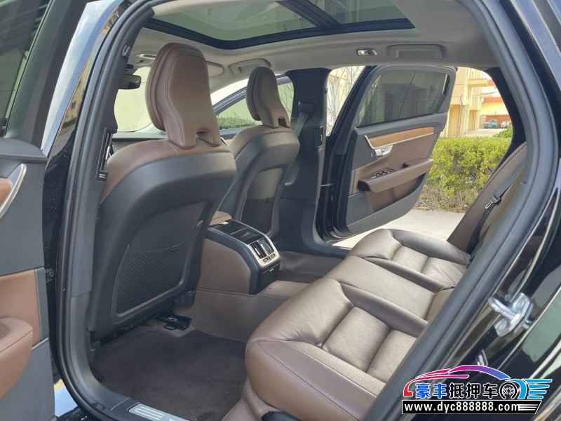 20年沃尔沃S90轿车抵押车出售