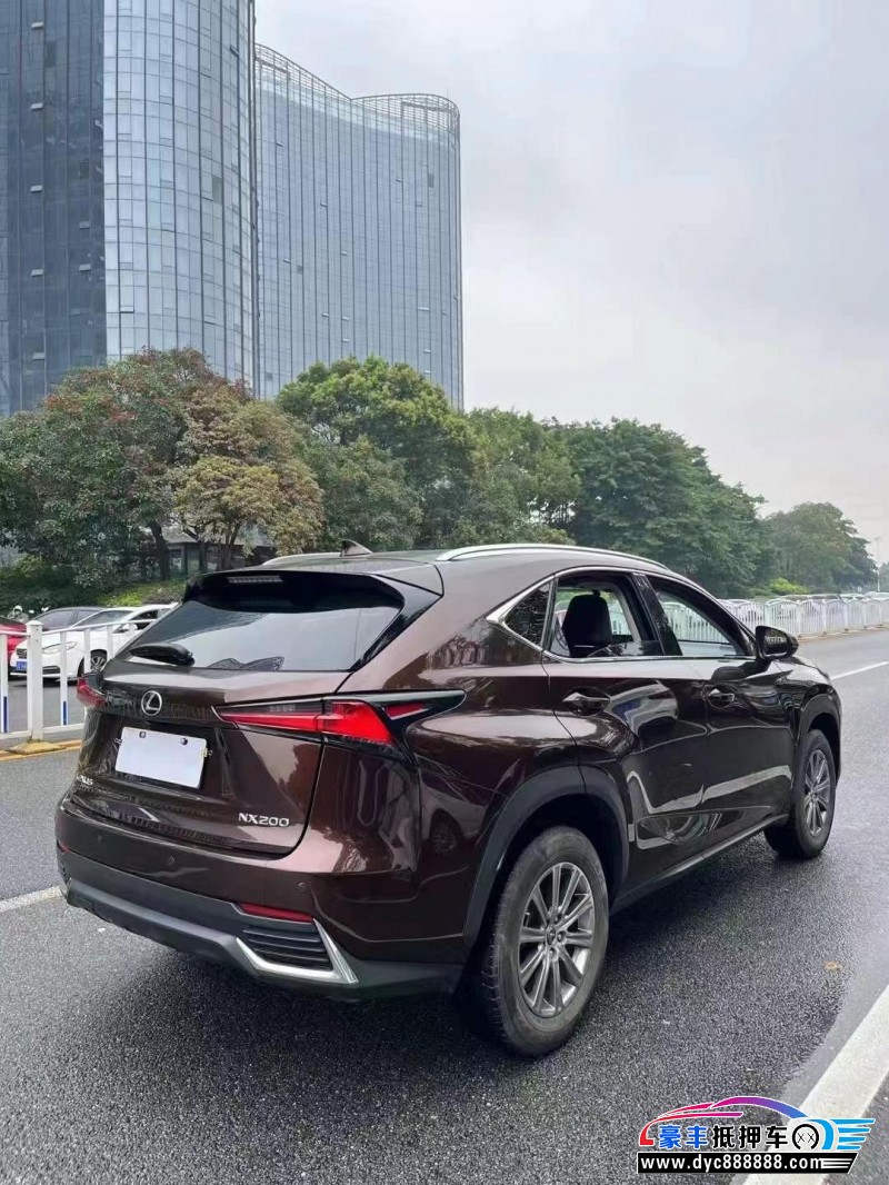 19年雷克萨斯NX轿车抵押车出售