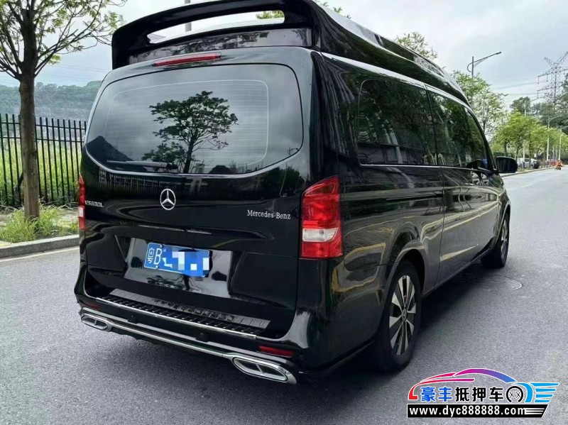 23年奔驰V轿车抵押车出售