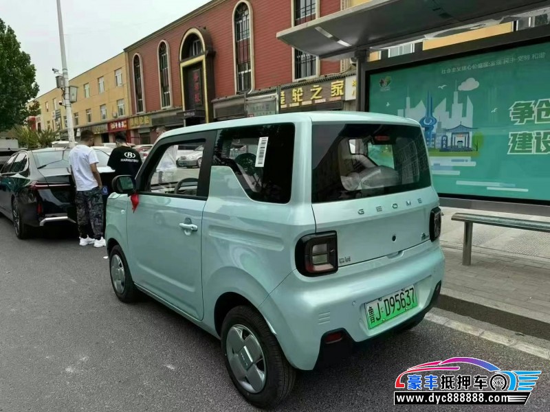 24年吉利熊猫轿车抵押车出售