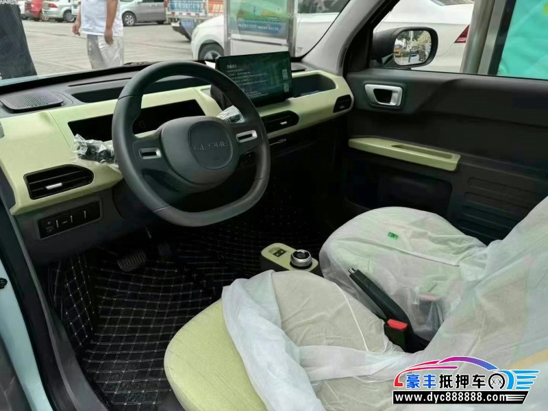 24年吉利熊猫轿车抵押车出售