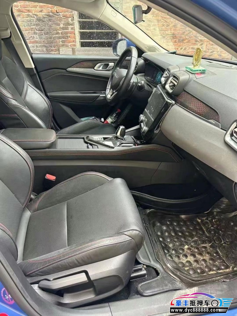 19年领克02轿车抵押车出售