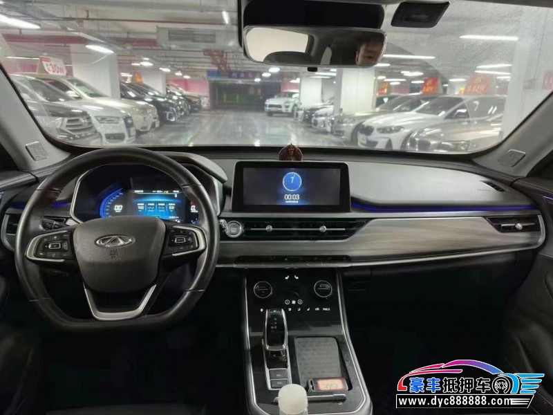 21年奇瑞瑞虎8轿车抵押车出售