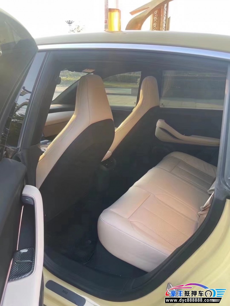 23年蔚来ET5轿车抵押车出售