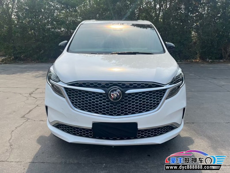 20年别克GL8轿车抵押车出售