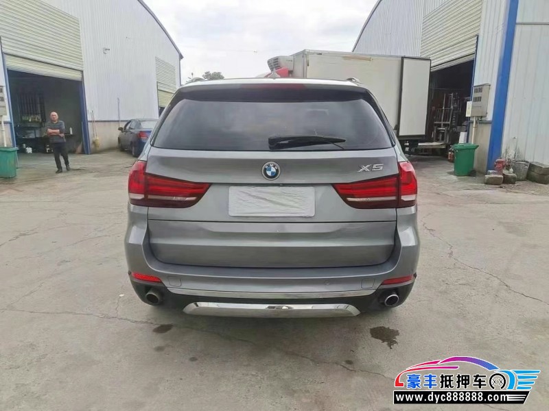 14年宝马X5轿车抵押车出售