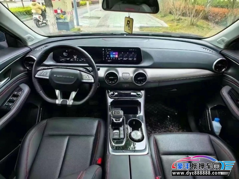 22年东风风行T5轿车抵押车出售