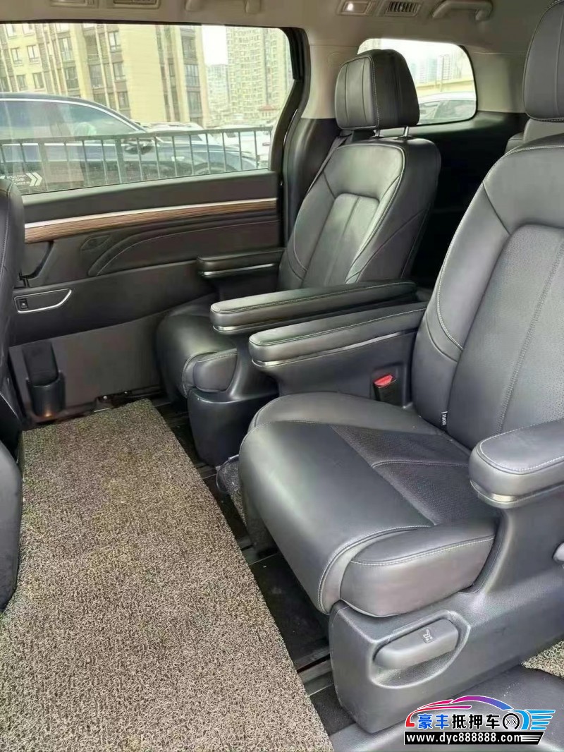 21年传祺M8轿车抵押车出售