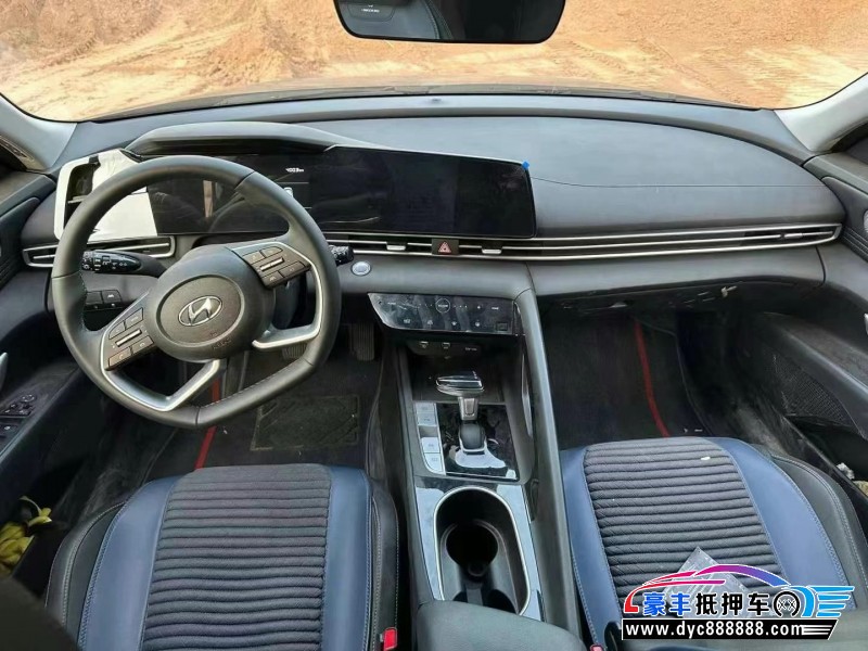 24年现代伊兰特轿车抵押车出售