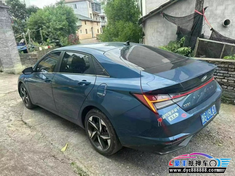 23年现代伊兰特轿车抵押车出售