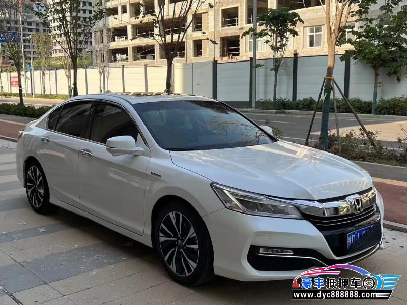 17年本田雅阁轿车抵押车出售