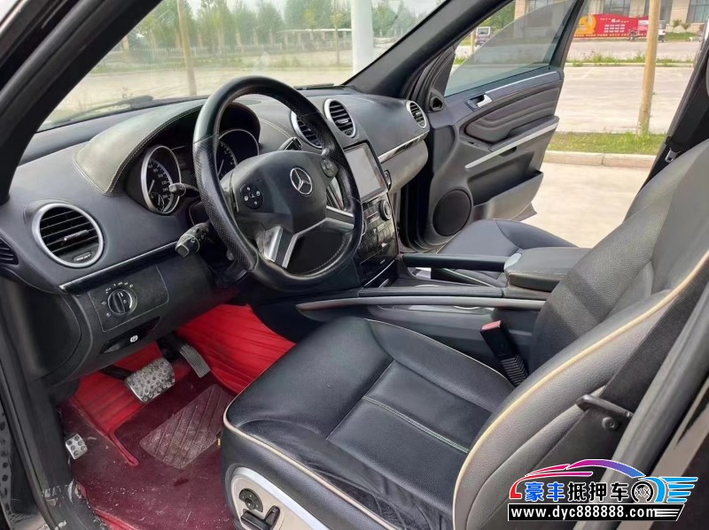 12年奔驰ML轿车抵押车出售