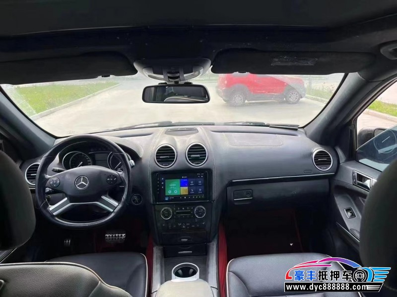 12年奔驰ML轿车抵押车出售