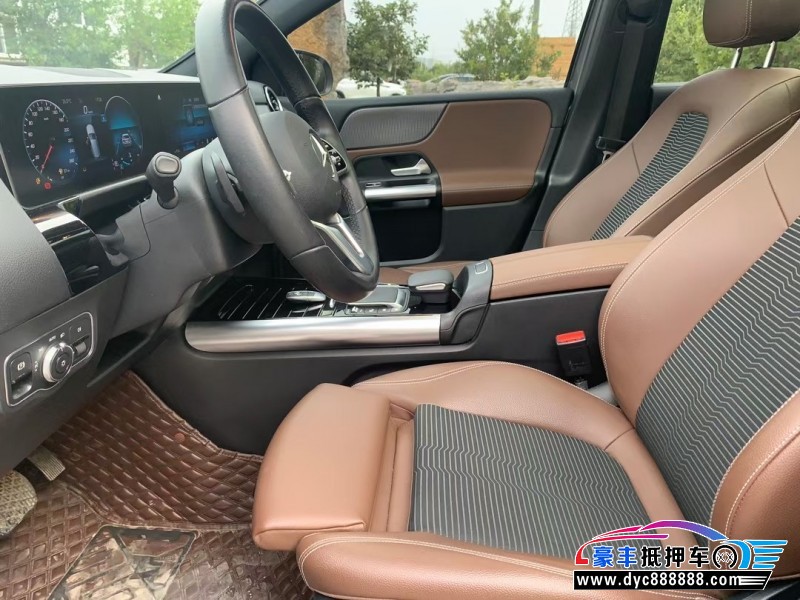 20年奔驰B轿车抵押车出售