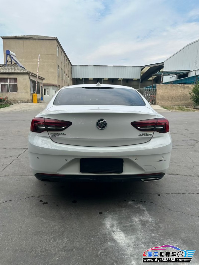 19年别克君威轿车抵押车出售