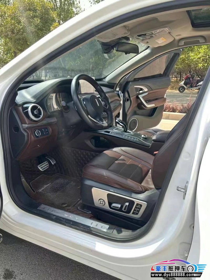 19年WEYVV7轿车抵押车出售